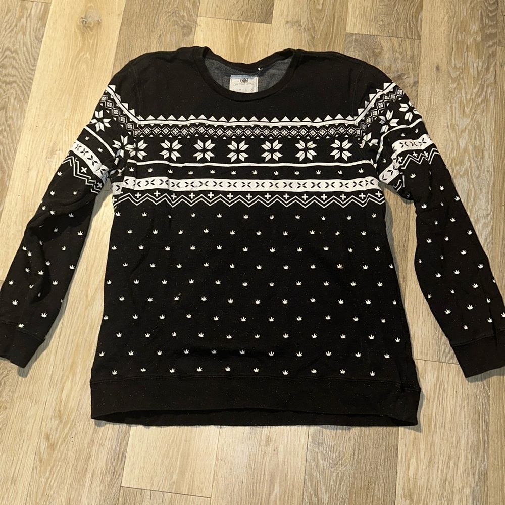 Black and White Patterned Winter Sweater